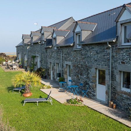 Le Bout Du Monde Bed and Breakfast Bricqueville-sur-Mer Eksteriør billede